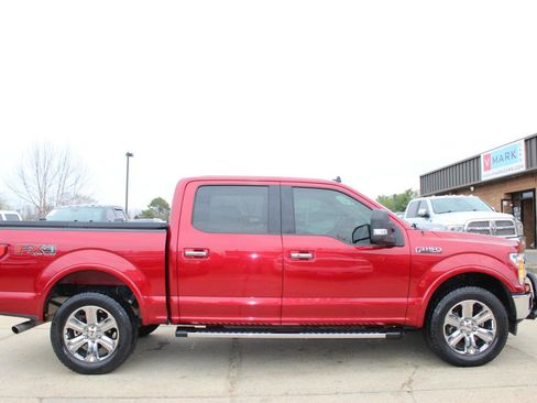 Used 2019 Ford F150 Lariat image 9