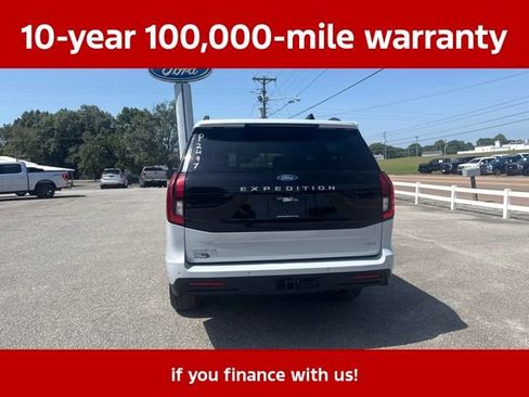 Used 2025 Ford Expedition Max Active AWD/4WD image 22