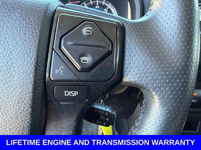 Used 2018 Toyota 4Runner TRD Off-Road Premium AWD/4WD image 31