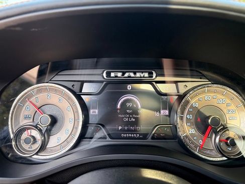 Used 2020 RAM 1500 Limited RWD image 34