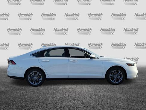 Used 2024 Honda Accord EX image 8
