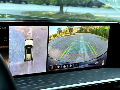 New 2026 INFINITI QX80 Autograph w/ Premium Cargo Package image 11