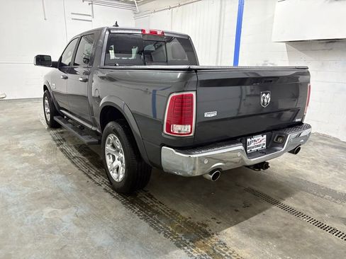 Used 2017 RAM 1500 Laramie w/ Convenience Group AWD/4WD image 5