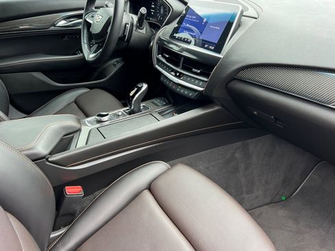Used 2023 Cadillac CT5 V w/ Premium Package image 15