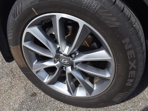 Used 2018 Hyundai Santa Fe SE w/ SE Premium Package 02 image 14