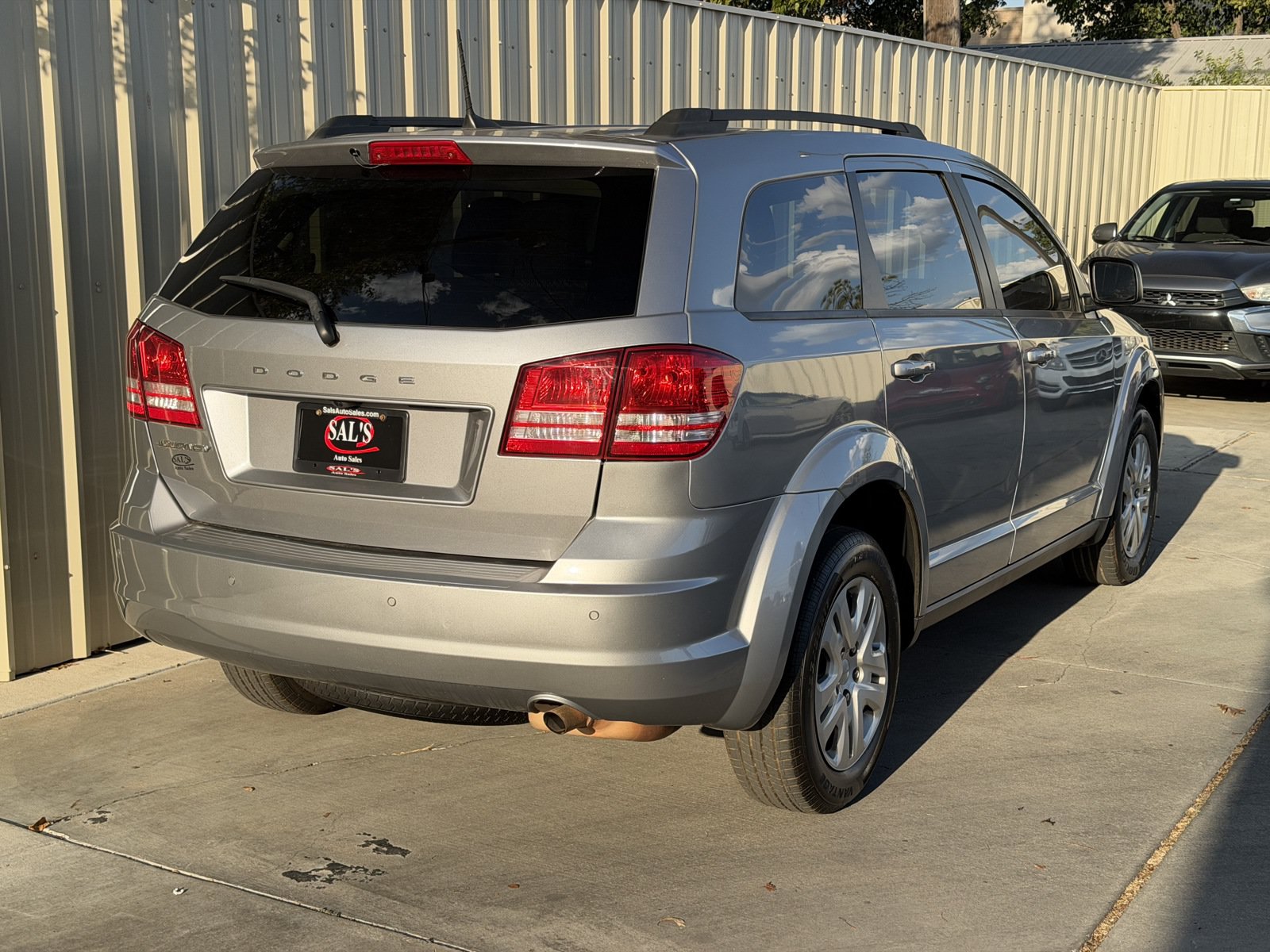 Used 2020 Dodge Journey SE w/ SE Popular Equipment Group FWD image 5