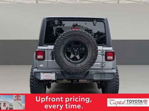 Used 2019 Jeep Wrangler Sport AWD/4WD image 6