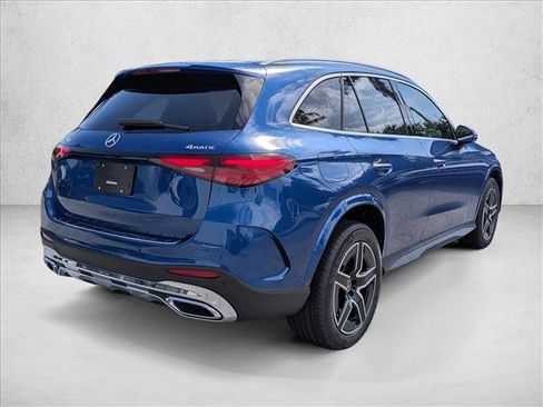 New 2026 Mercedes-Benz GLC 300 4MATIC image 2