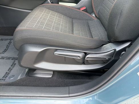 Used 2025 Honda HR-V Sport image 14