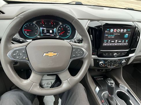 Used 2019 Chevrolet Traverse Premier w/ Driver Confidence II Package image 37