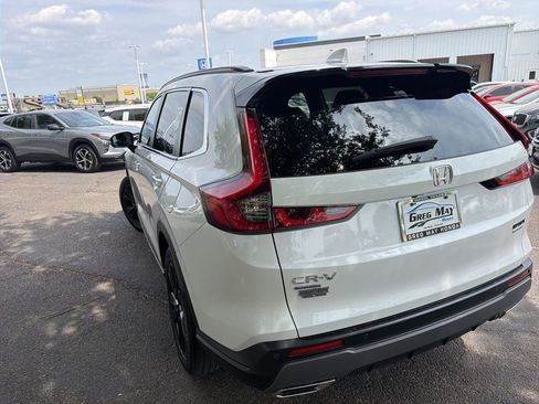Used 2024 Honda CR-V Sport Touring image 5