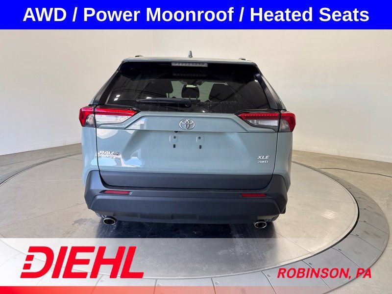 Used 2021 Toyota RAV4 XLE w/ Convenience Package AWD/4WD image 6