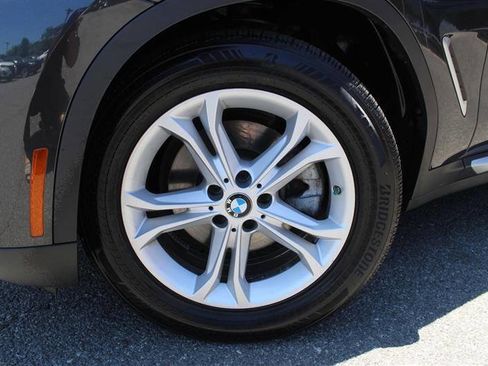 Used 2019 BMW X3 xDrive30i w/ Driving Assistance Package AWD/4WD image 9