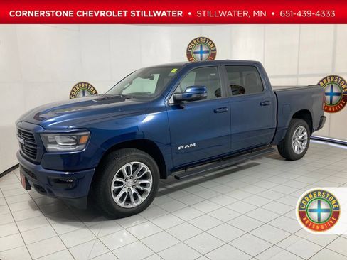 Used 2023 RAM 1500 Laramie AWD/4WD image 1
