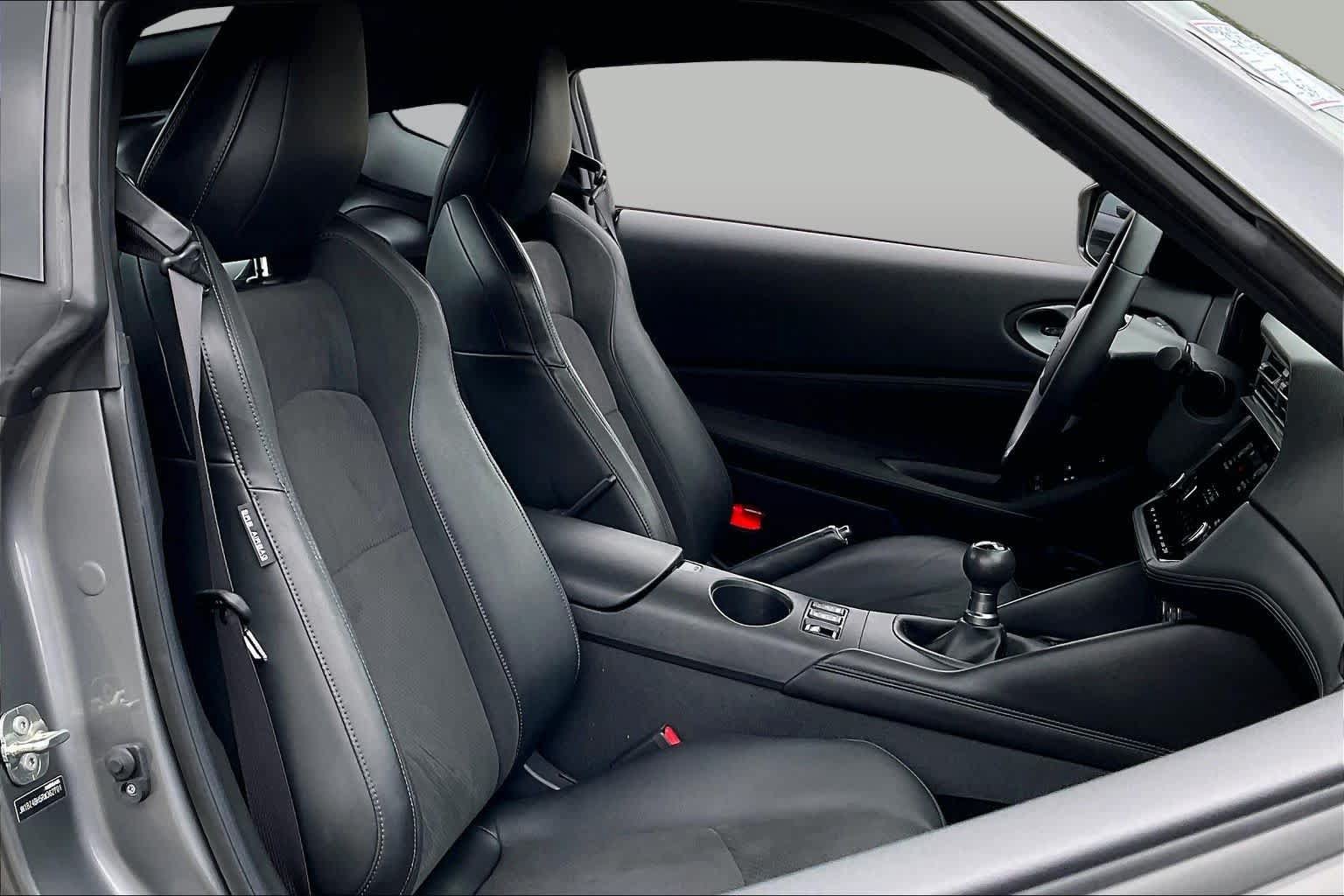 Used 2024 Nissan Z Performance w/ Floor Mat Package RWD image 8