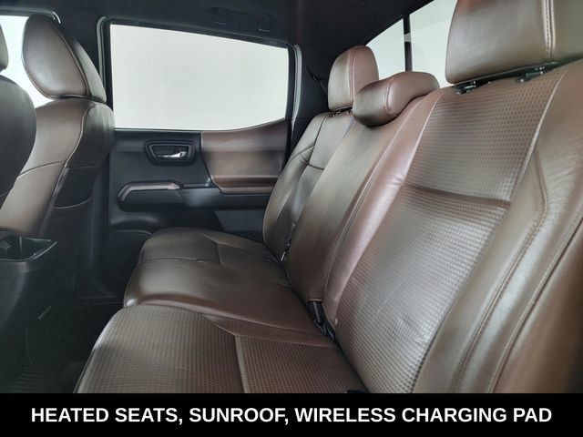 Used 2016 Toyota Tacoma Limited AWD/4WD image 14