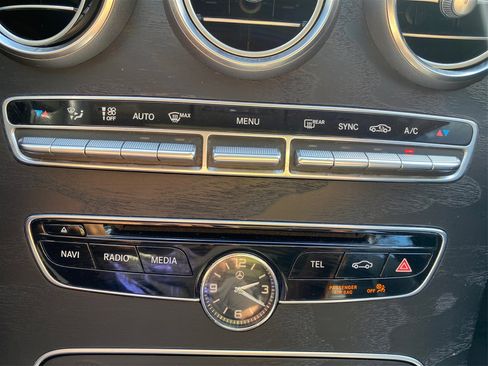 Used 2017 Mercedes-Benz C 300 4MATIC Sedan w/ Premium 2 Package image 38