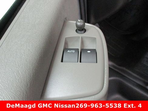 New 2025 GMC Savana 3500 image 14