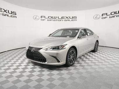 New 2025 Lexus ES 300h w/ Premium Package