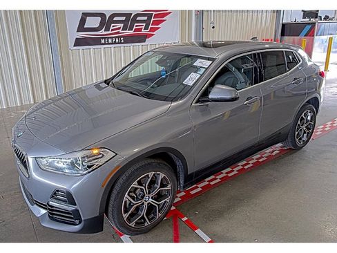 Used 2023 BMW X2 sDrive28i w/ Convenience Package FWD image 1