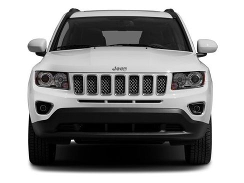 Used 2014 Jeep Compass Latitude AWD/4WD image 4