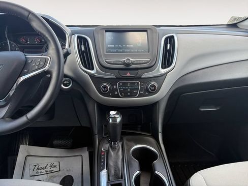 Used 2018 Chevrolet Equinox LT AWD/4WD image 11