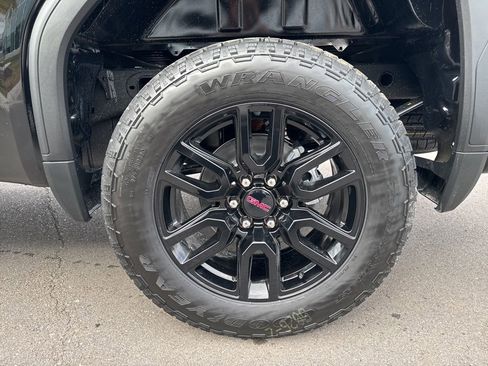 New 2026 GMC Sierra 1500 Elevation image 33