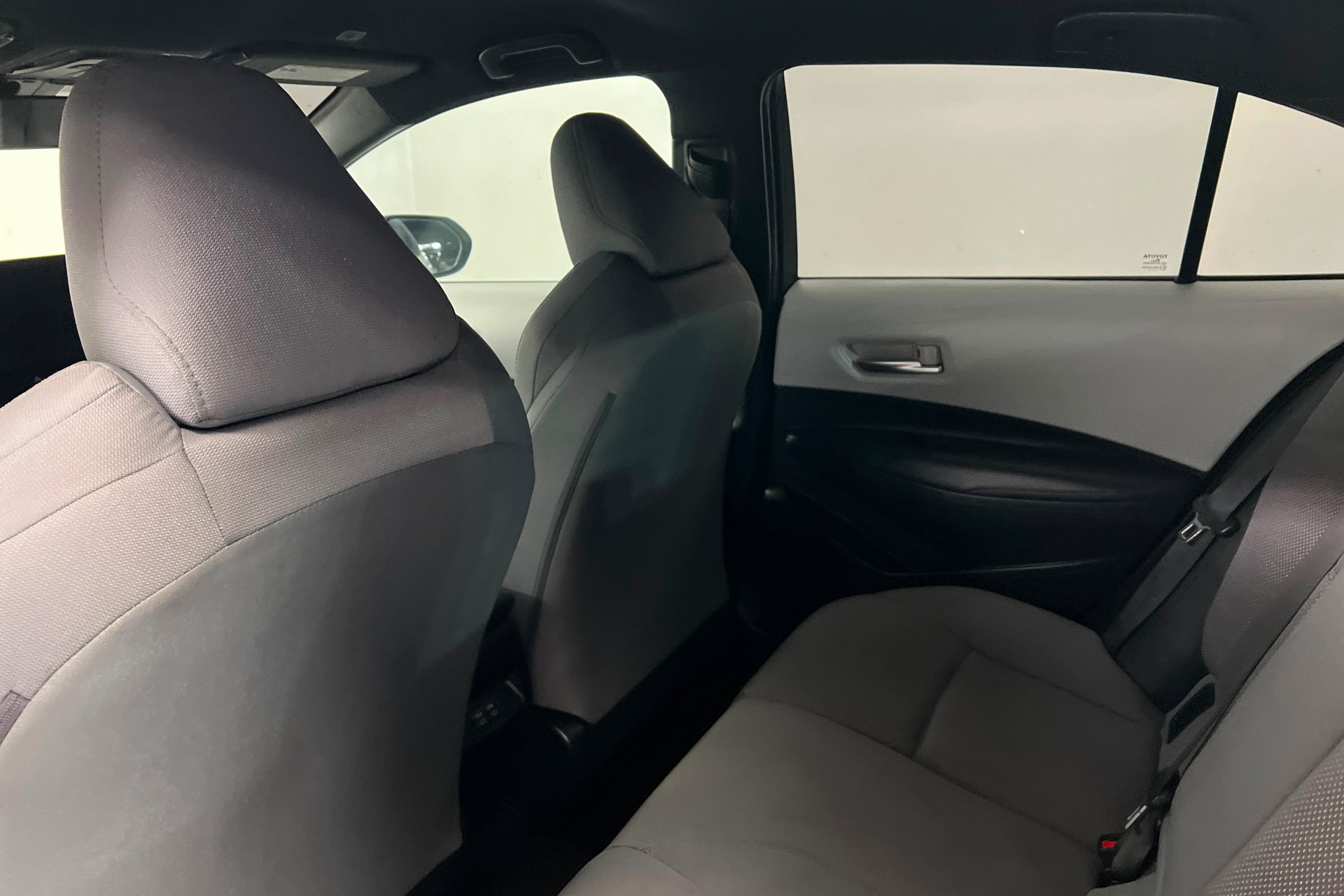 Used 2024 Toyota Corolla SE FWD image 20