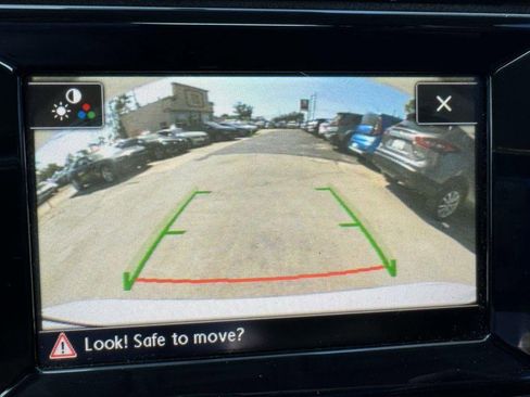 Used 2017 Volkswagen Jetta S image 16