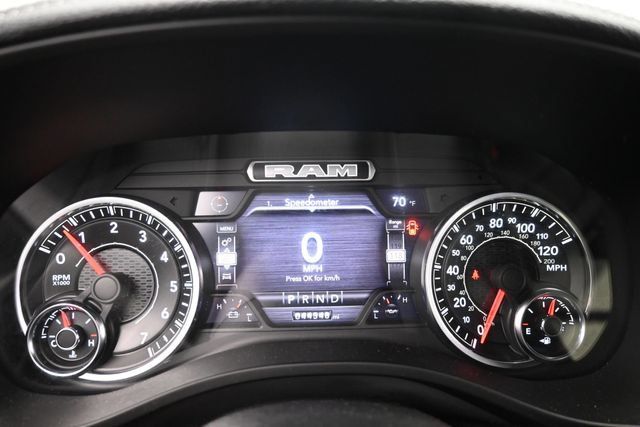Used 2023 RAM 1500 Laramie AWD/4WD image 18