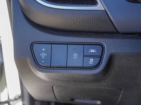 Certified 2022 Kia Seltos S image 22