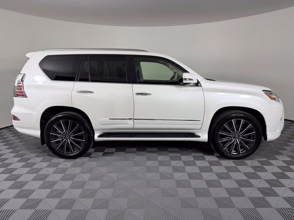 Used 2019 Lexus GX 460 Premium AWD/4WD image 12