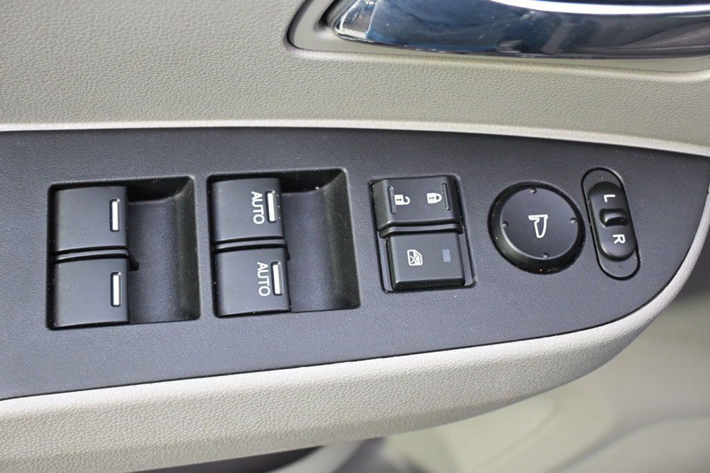 Used 2016 Honda Odyssey EX-L image 24