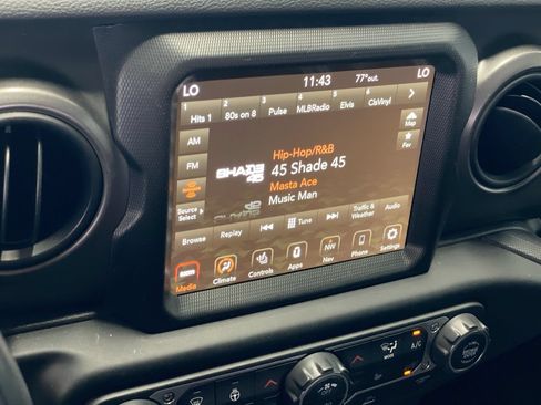 Used 2023 Jeep Wrangler Unlimited w/ Cold Weather Group AWD/4WD image 26
