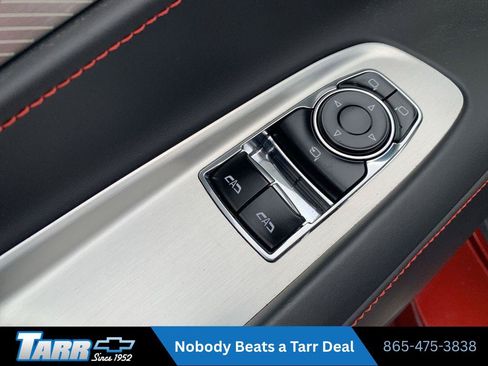 Used 2022 Chevrolet Corvette Stingray Premium Cpe w/ Z51 Performance Package RWD image 15