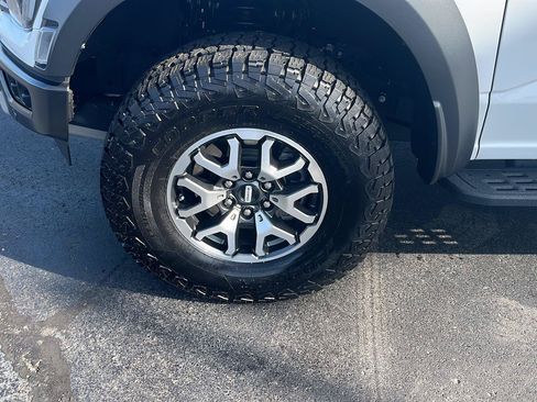 Used 2023 Ford F150 Raptor AWD/4WD image 35