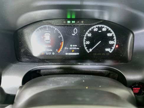Used 2025 Honda HR-V LX image 19