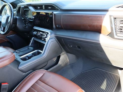 Used 2024 GMC Sierra 2500 Denali Ultimate image 34