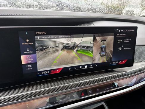 Certified 2023 BMW i7 xDrive60 w/ Executive Package 2 image 20