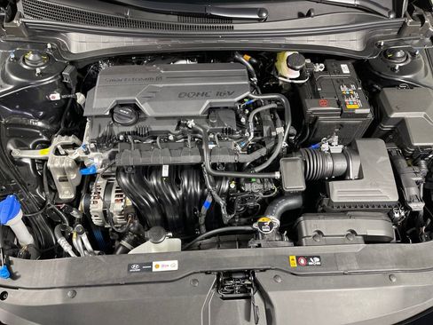 New 2026 Hyundai Elantra Sport FWD image 9