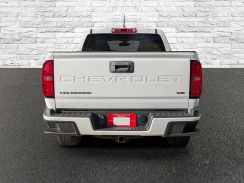 Used 2022 Chevrolet Colorado W/T w/ Custom Special Edition image 7