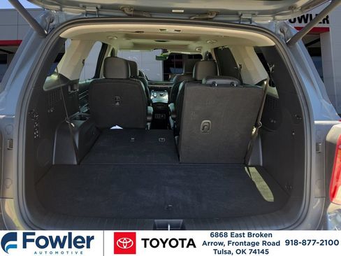 Used 2025 Hyundai Palisade Limited AWD/4WD image 28
