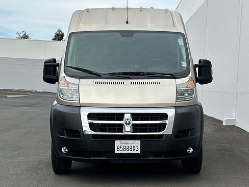 Used 2017 RAM ProMaster 2500 w/ Mopar Trailer Tow Group FWD image 9