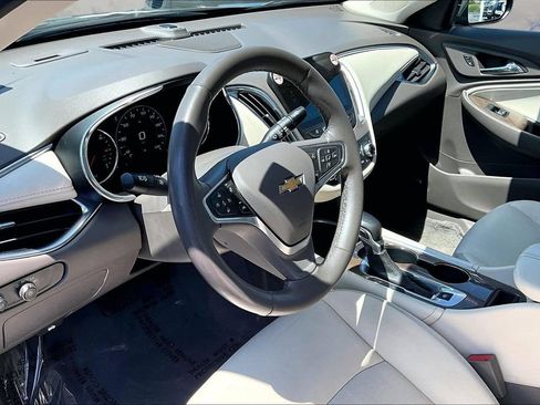 Used 2024 Chevrolet Malibu LT FWD image 17