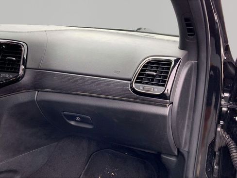 Used 2020 Jeep Grand Cherokee High Altitude AWD/4WD image 18