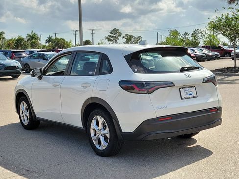 Used 2024 Honda HR-V LX image 4