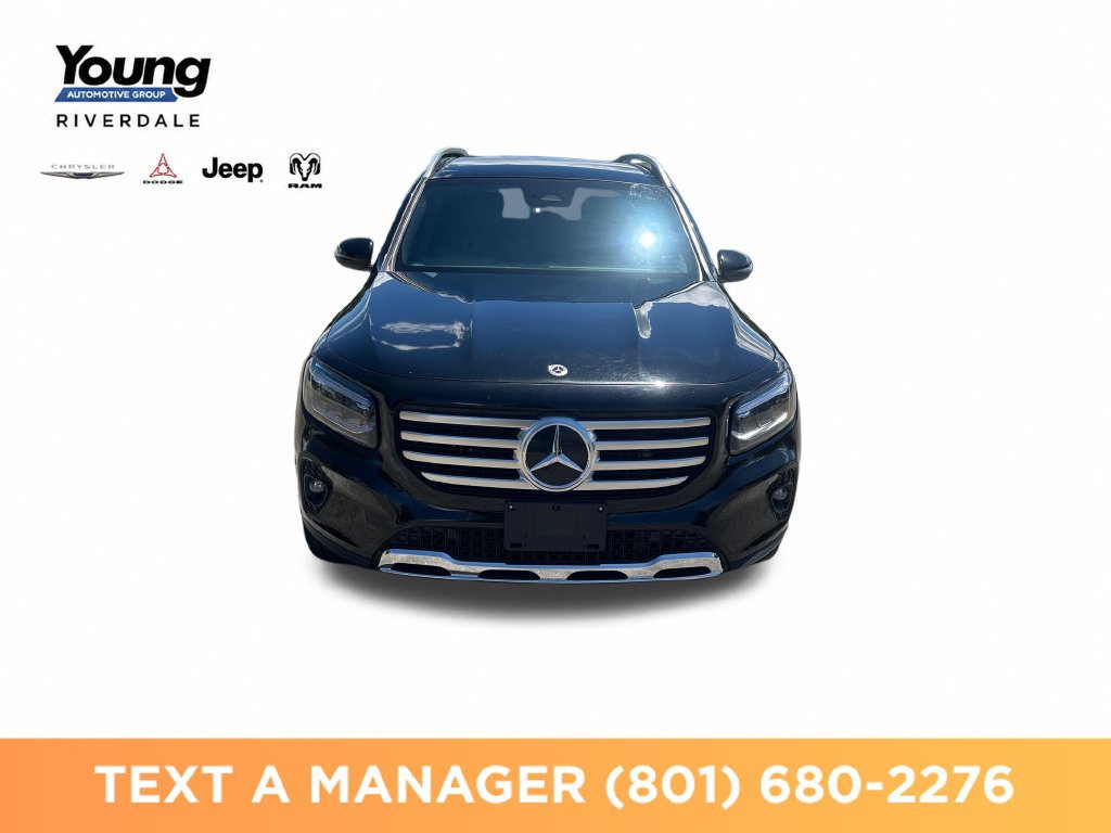 Used 2025 Mercedes-Benz GLB 250 4MATIC image 8