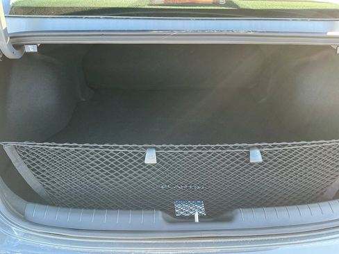 Used 2026 Hyundai Elantra SE FWD image 17