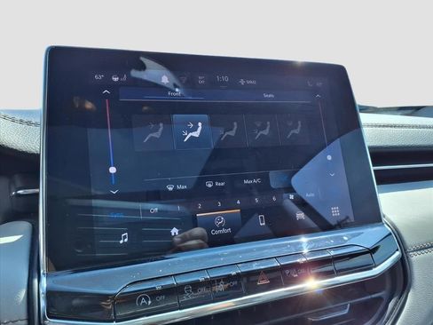 Used 2022 Jeep Compass Limited w/ Sun and Sound Group image 15