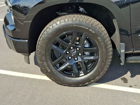 Used 2026 Chevrolet Silverado 1500 High Country w/ Midnight Edition image 8